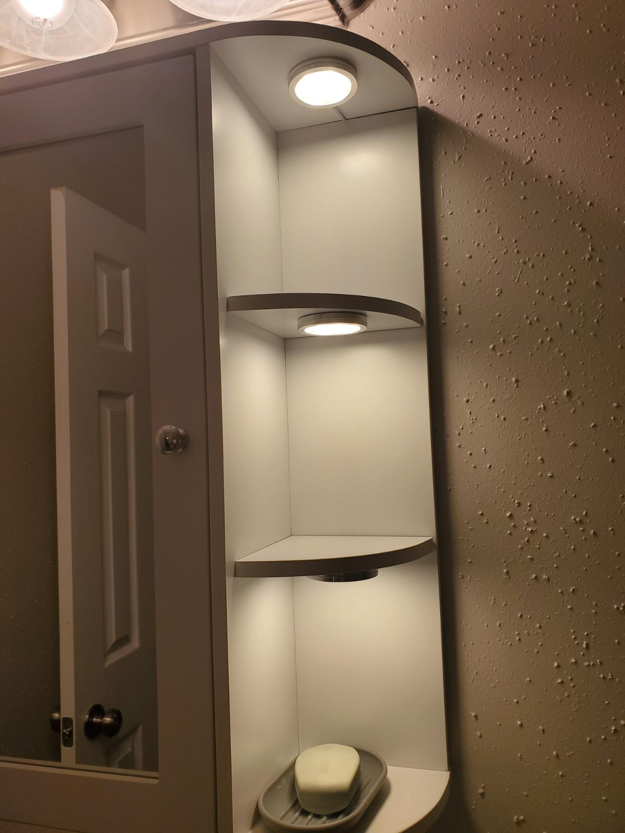 Dimmable Under Cabinet Light, Set of 4 Puck Lights, 8W 680LM